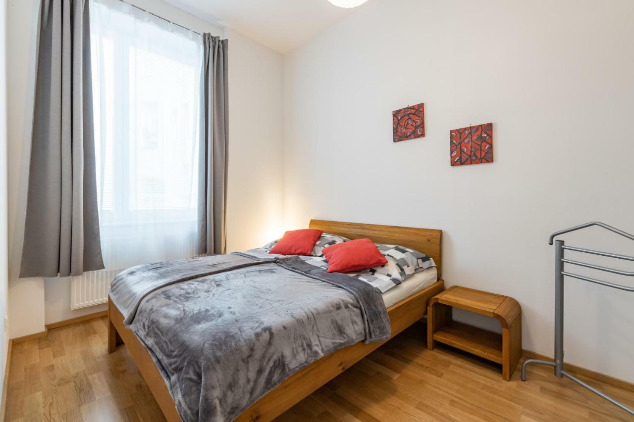 Modern Vienna Apartment ภายนอก รูปภาพ