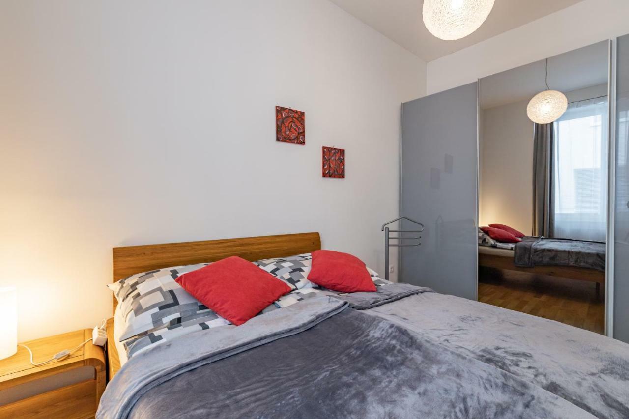 Modern Vienna Apartment ภายนอก รูปภาพ